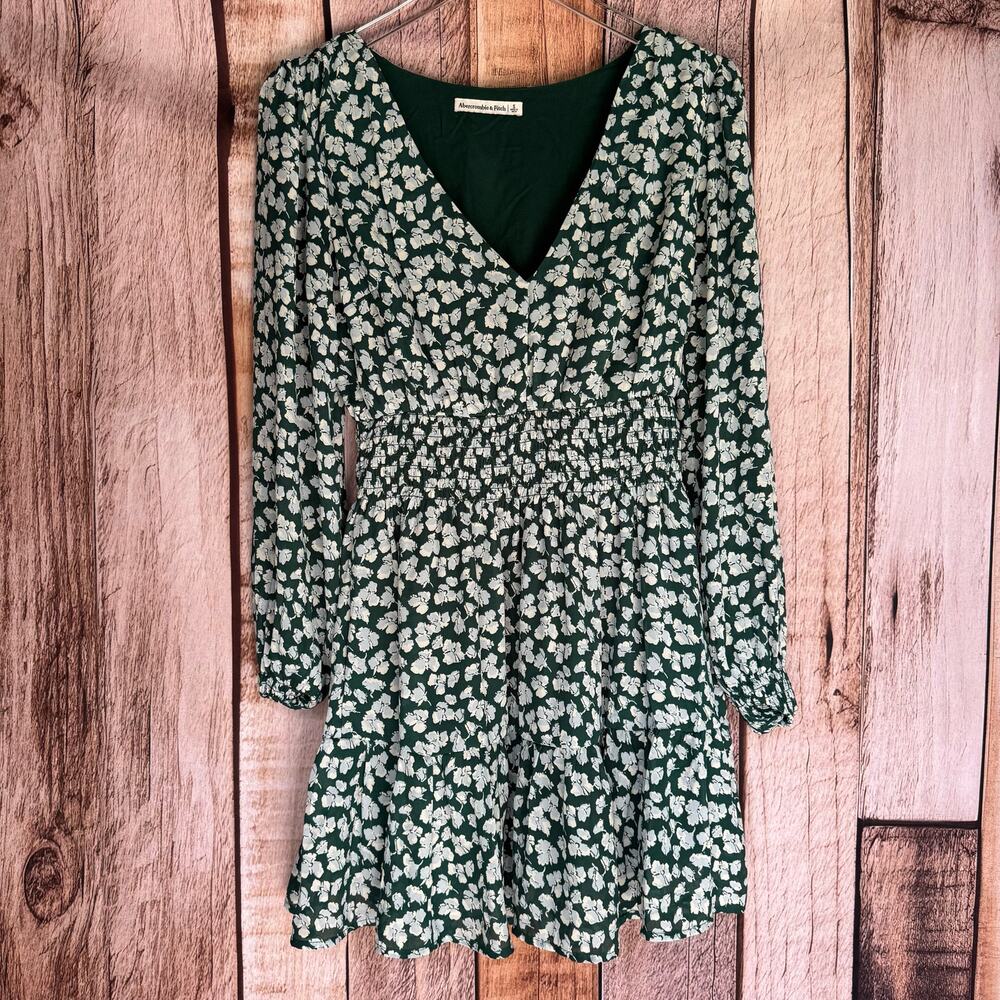 Abercrombie & Fitch Dress Green Floral Smocked Waist Mini Small Cottagecore Fall